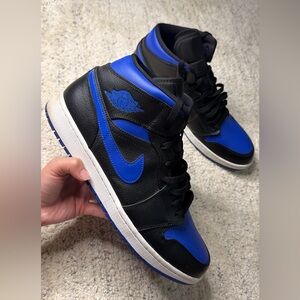 Nike Black and Royal Blue Mid-Top Sneakers